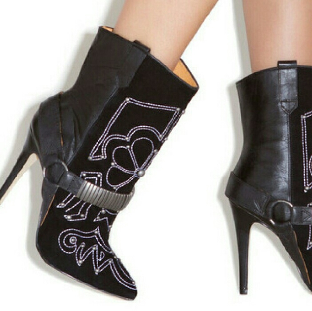 Buffalo London Marant lookalike leather booties
